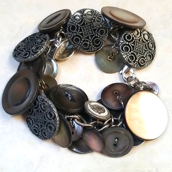 Vintage Silver Tone Button Charm Bracelet - Picture 9 of 11